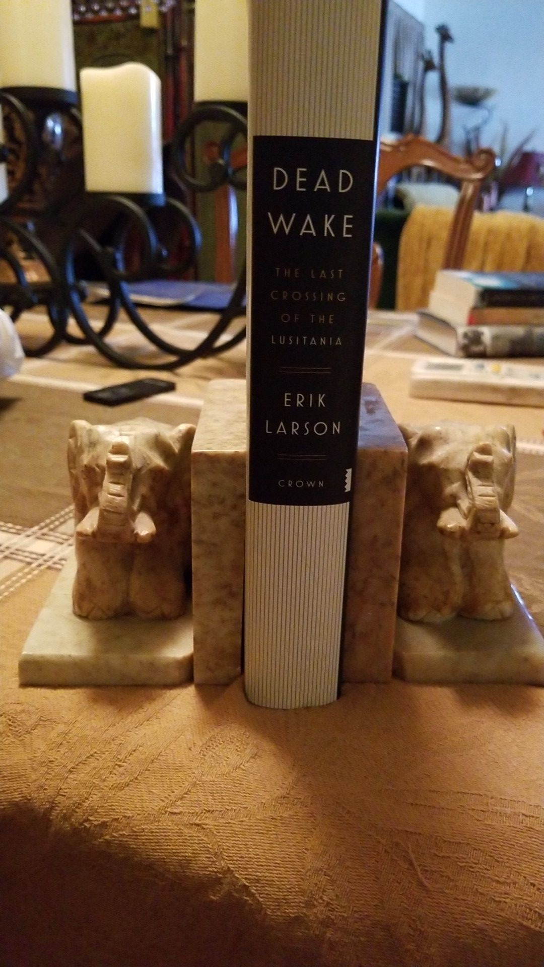 2 stone elephant bookends