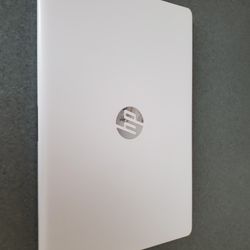 14 Inch HP Laptop