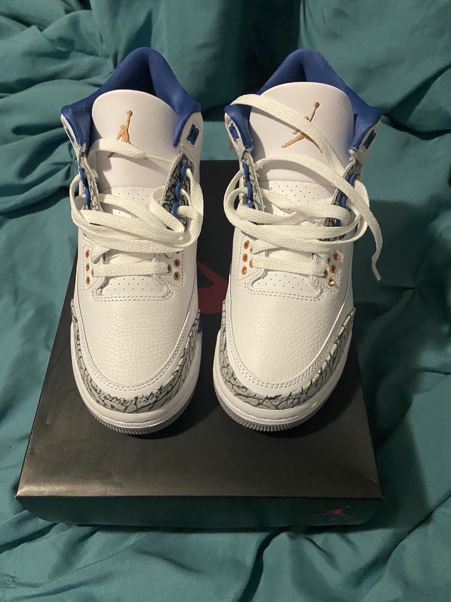 Jordan 3 Wizards