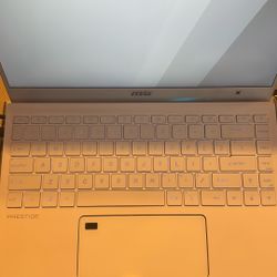 Gaming Laptop MSI Prestige A10SC 