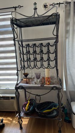 Cast iron Bar