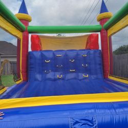 bounce house,  moonwalk,  brincolin 