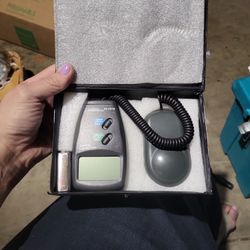 Cal Right instruments  digital lux meter