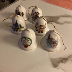 Disney Grolier Collectibles 