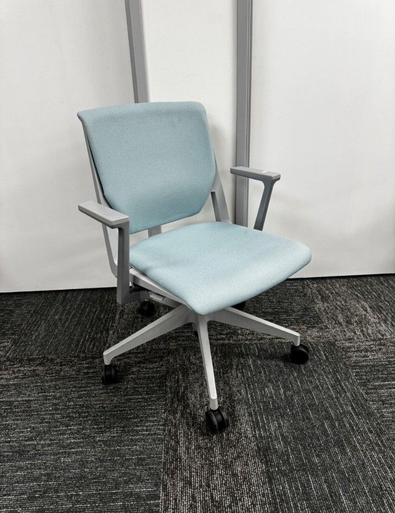 Office Chair | Conference Chairs 