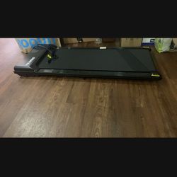 Walking Pad Treadmill, 2.25HP Under Desk Treadmill for Home Office Walking Treadmill with LED Display,Remote Controller