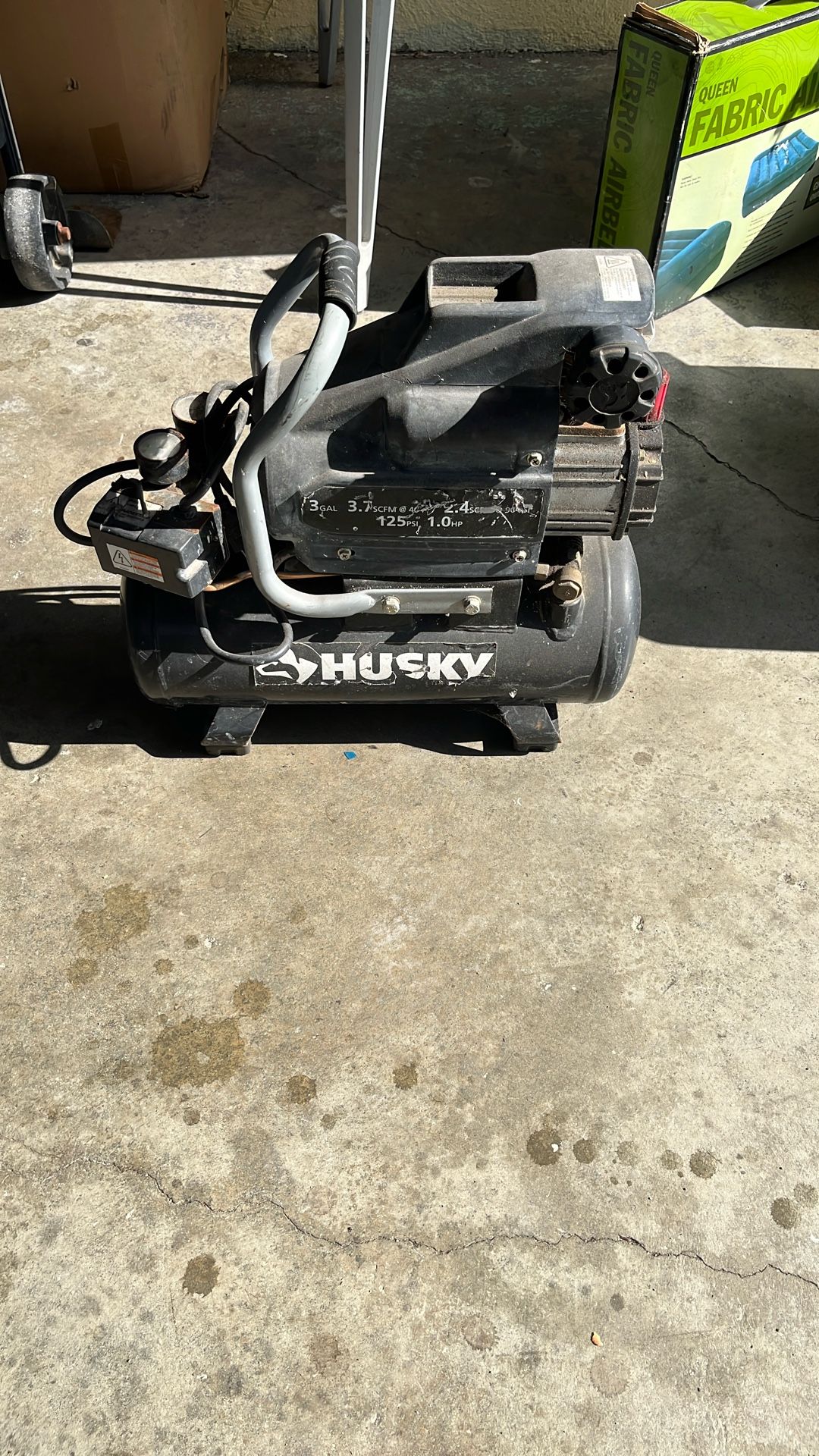 Husky 3 Gallon Air Compressor