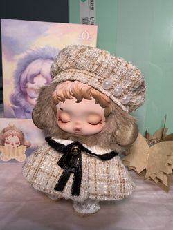 Skullpanda TeaKwool with 2 set of doll’s clothing