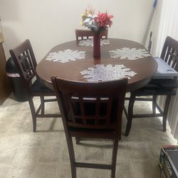 Kitchen/Dining Room Table 