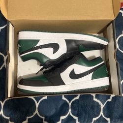Air Jordan 1 Low Green Toe