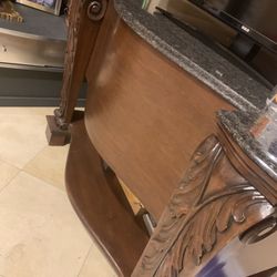 Custom Made Cabinet Amd Tv