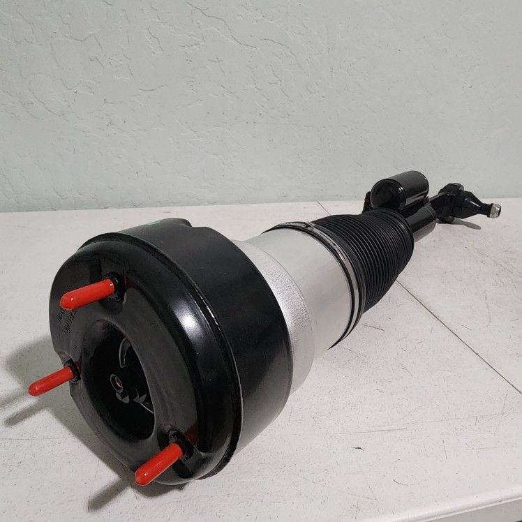 Front Left Air Suspension Shock for Mercedes C216 W221 CL550 S550 S450 S350