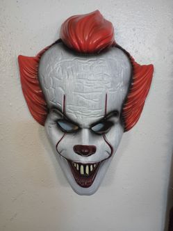 Pennywise Halloween Mask Plastic - Like New, used only for display
