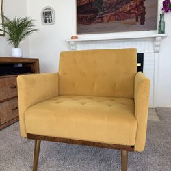 Accent Chair 