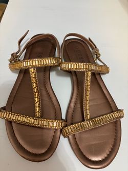 Guess sandals