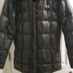 Woman North Face Jacket Size Large