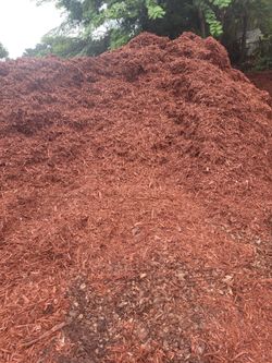 Yard Red Mulch