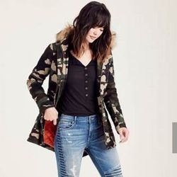True Religion Camouflage Jacket With Fur  Womens XS