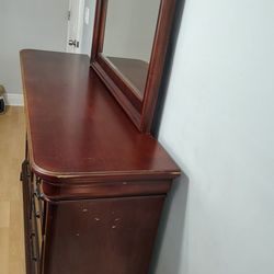 Bedroom Dresser
