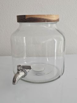 Glass Beverage Dispenser with Wood Lid