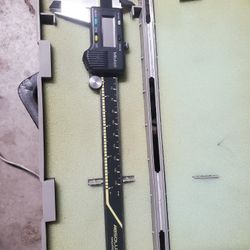 Mitutoyo 6in/150mm Digital Caliper  500-196 Model No. CD-6" CS, Made in Japan