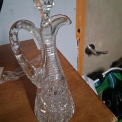 EXQUISITE  CRYSTAL CRUET