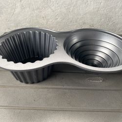 Cupcake Baking Pan