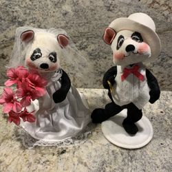 Ana lee Bride And Groom. 