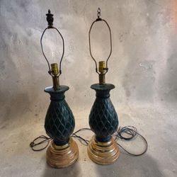 2 Lamp stand