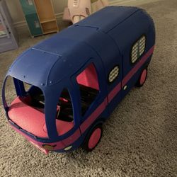 Lol Camper Van
