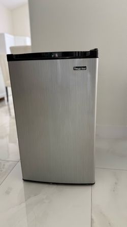 Small refrigerator