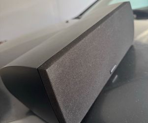 Martin Logan center speaker MLT