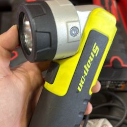 Snap On Flashlight 