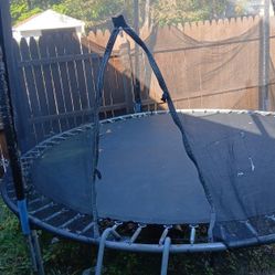 Trampoline 