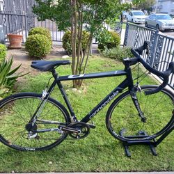 Cannondale CAAD 8 Black Road Bike

