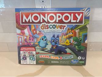 Hasbro Gaming Monopoly Junior Board Game, 2-Sided Gameboard, 2 Games in 1, Monopoly Game for Younger