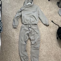 essentials track suit Dark oatmeal size XS 