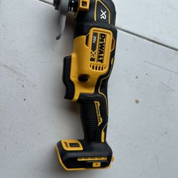 Dewalt 20V MAX XR Cordless Brushless 3-Speed Oscillating Multi Tool