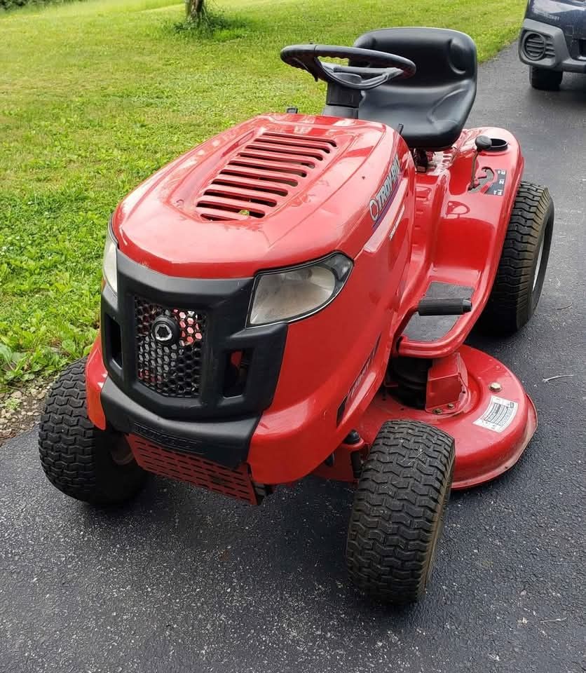 Troy-bilt Pony Riding Lawn Mower Tractor 42" Deck Ready To Mow! Delivery available for a fee Lawnmower