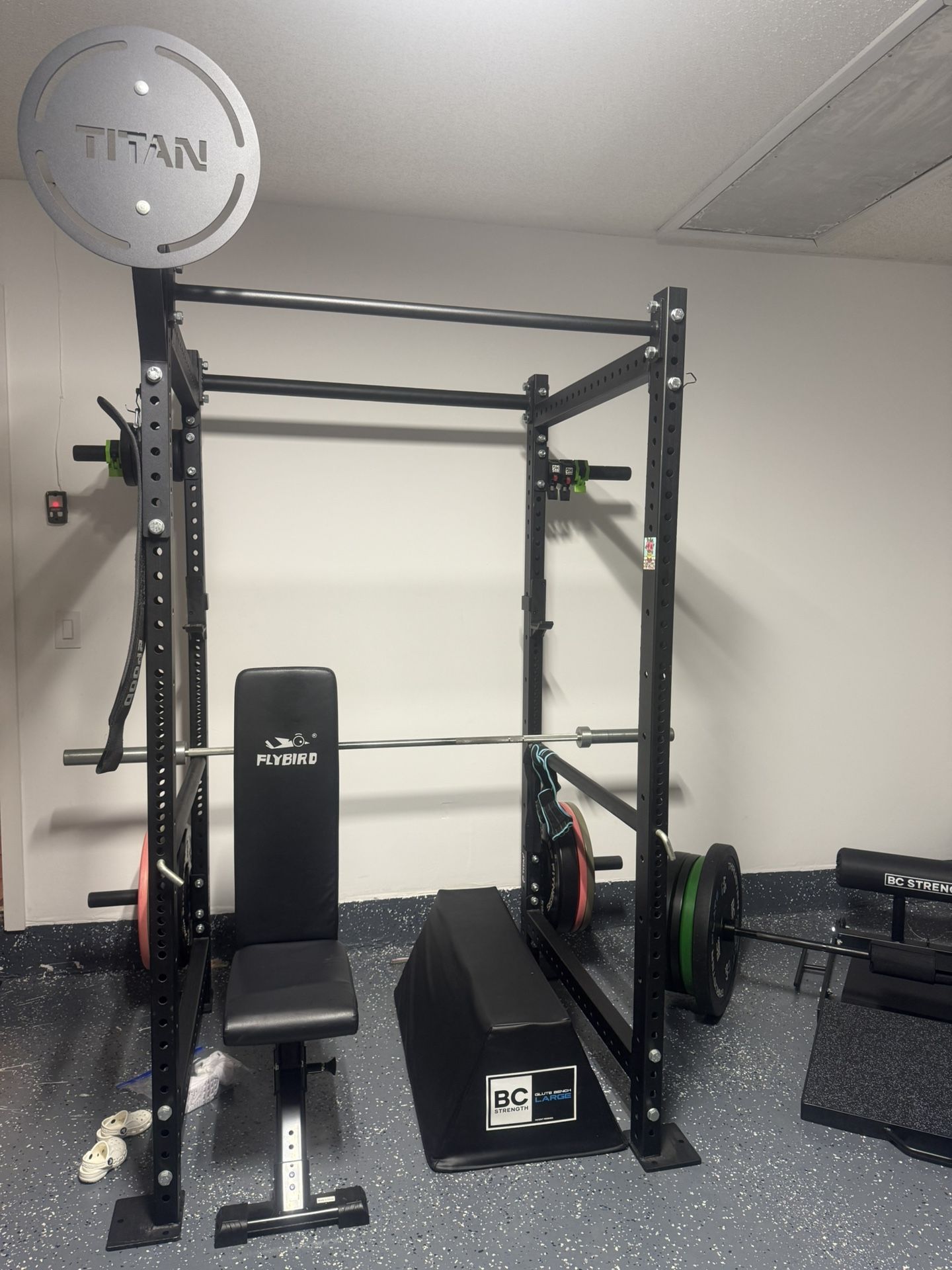 Titan T3 Rack With Wall Ball Rack Attachment Included