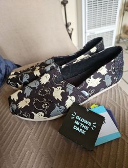 TOMS Classic Slip-On Ghost Print Shoes