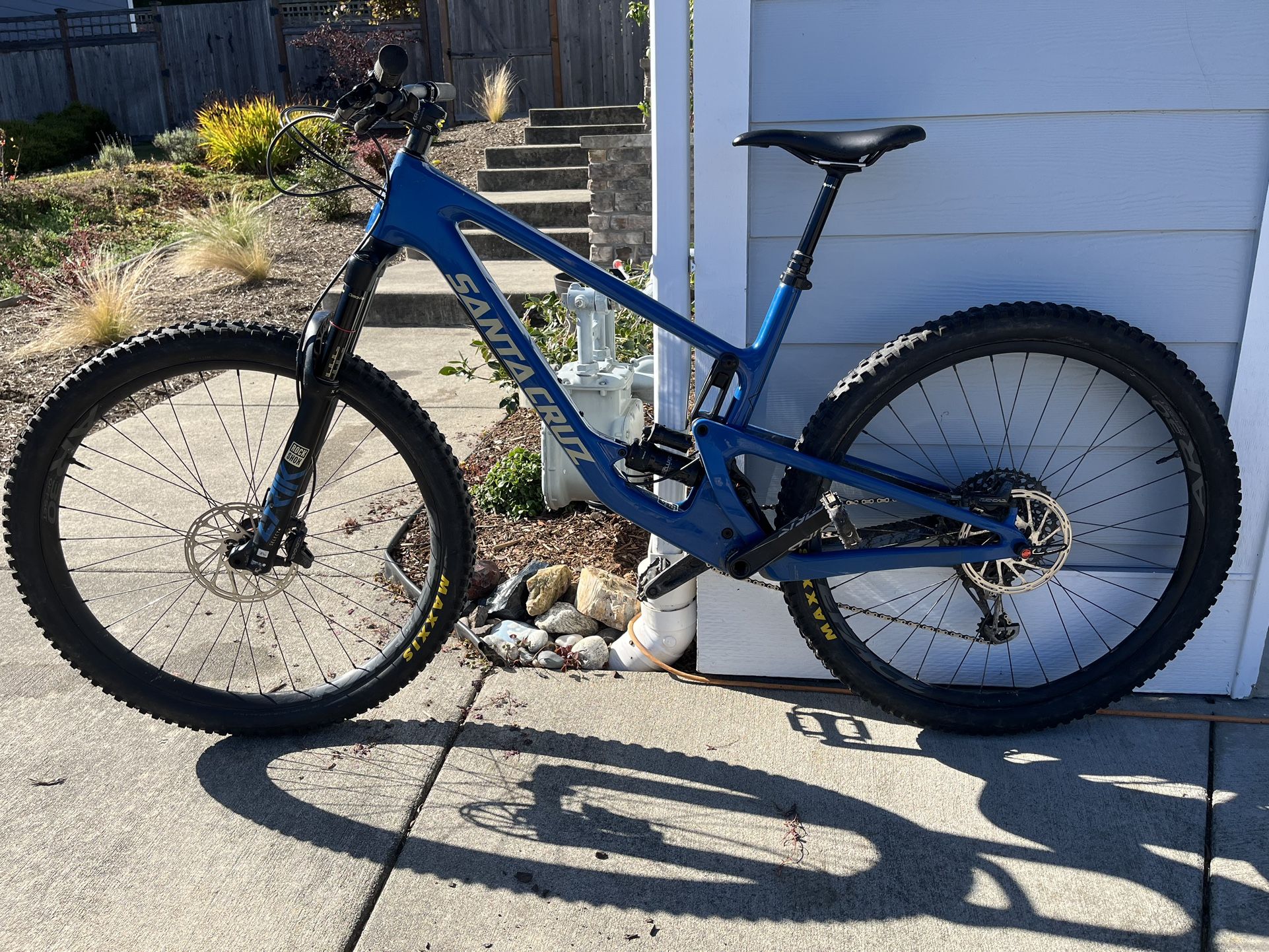2020 Santa Cruz Hightower MTN Bike