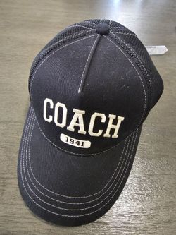 Coach trucker