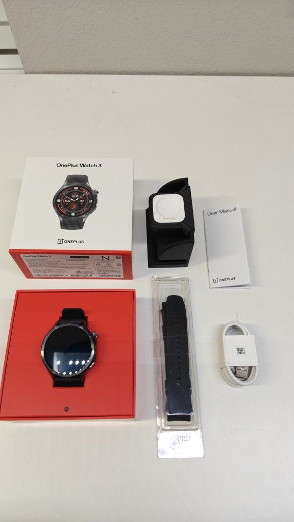 NEW! ONEPLUS WATCH 3 / BLACK TITANIUM + XTRAS