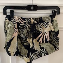 Rip Curl Tropical Shorts Sz. Small —6$