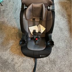 Safety 1st Grand 2-in-1 Booster Car Seat