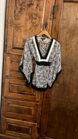 Women’s top S BEBÉ