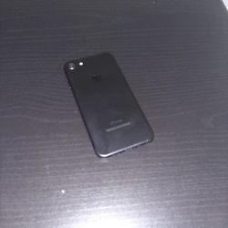 iPhone 7 And Airpods