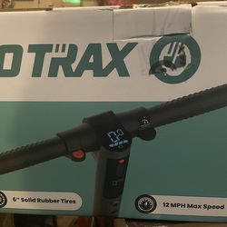 Brand New Inbox Go Tracking electric scooter G2 plus folding E8 inch solid rubble tires 12 mph speed 7 miles distance 201 motor LED headlights 220ound