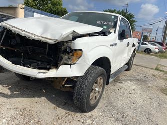 10 F150 4.6 (2 Valves) 4x4 Parts Partes Solamente